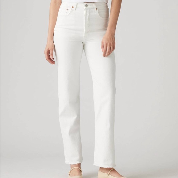 Levi’s Ribcage Ankle Jean - Picture 11 of 11